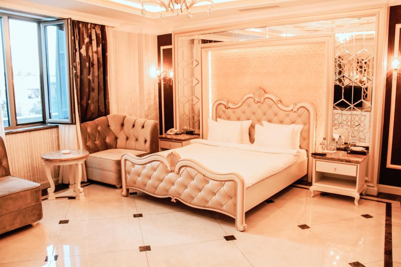 Iron Hotel Hokmeli Экстерьер фото