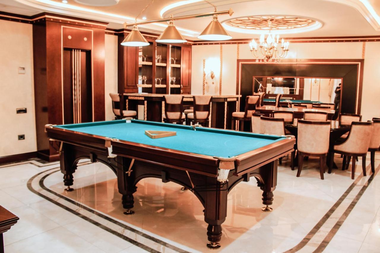 Iron Hotel Hokmeli Экстерьер фото