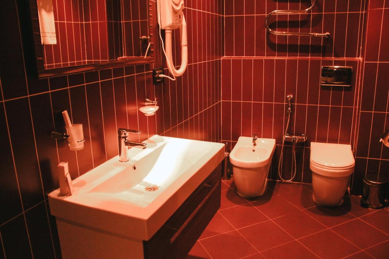 Iron Hotel Hokmeli Экстерьер фото
